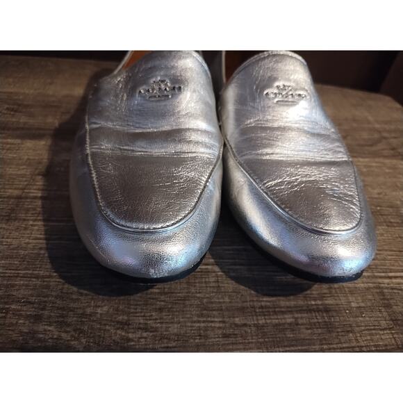 Coach Mary Lockup Silver Slip On Loafer Designer Shoes Womens Size 7 Leather - Picture 4 of 10